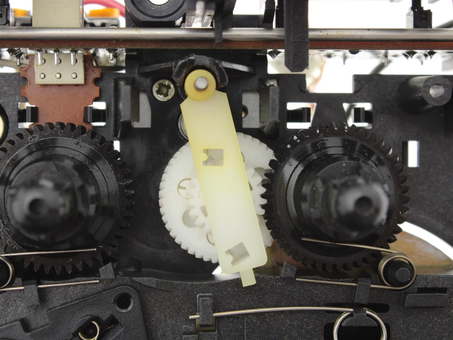 Gear FW/RW for Digital Cassette Deck Magnavox DCC600