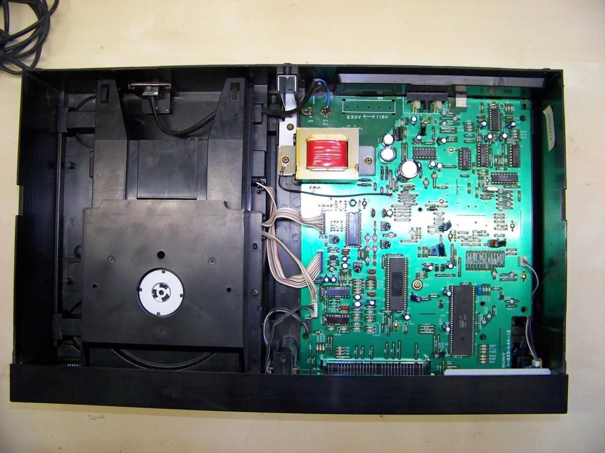 Correia para abertura da gaveta do leitor de CD Sony CDP-670 (US-Model)