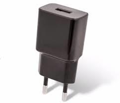Carregador Micro USB 5V DC  2.4A 220V Preto