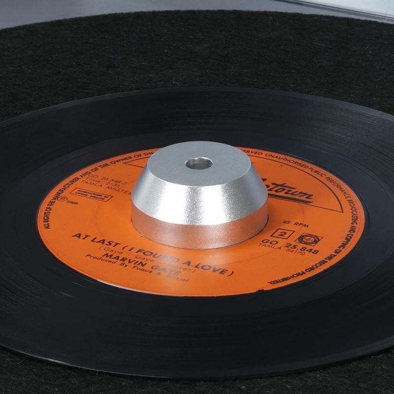 Adaptador Para Discos de Vinil Single 45 rpm em Alumínio Dynavox