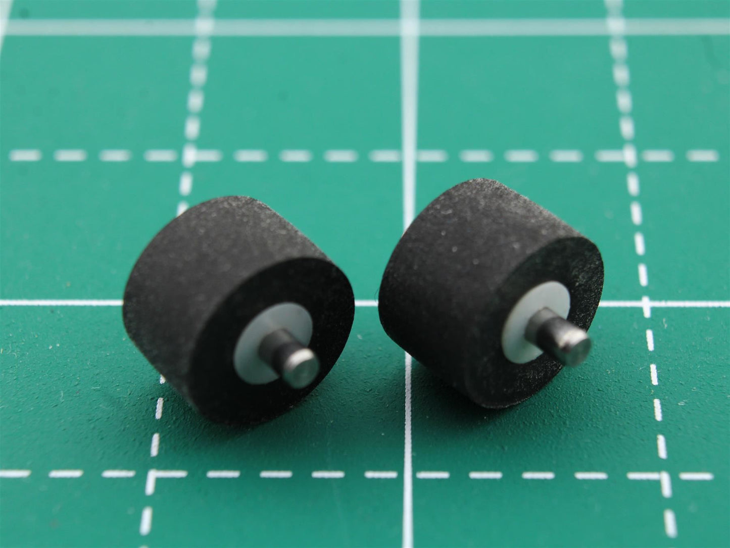 Rodas de pressão (pinch rollers) para deck de cassetes Philips AS9410